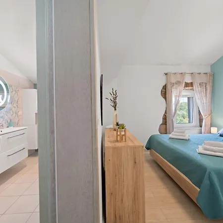 Vila Katarina Labin (Istria)